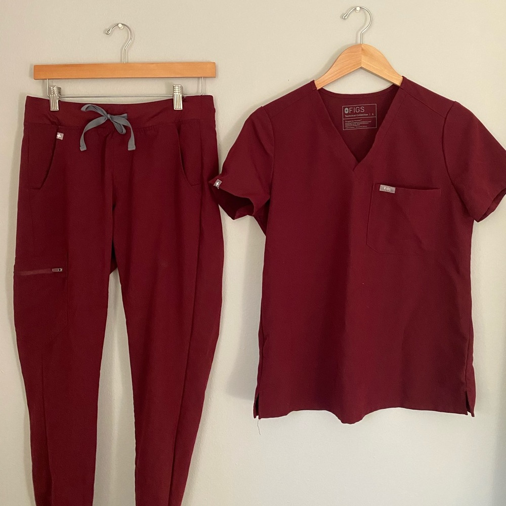 FIGS SCRUBS